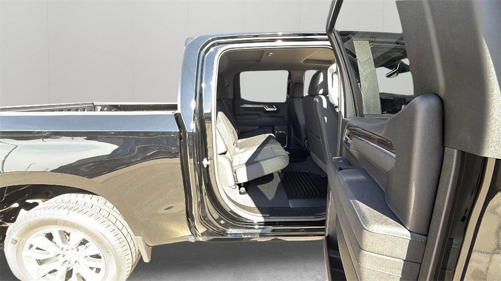 new 2025 Chevrolet Silverado 1500 car, priced at $45,694