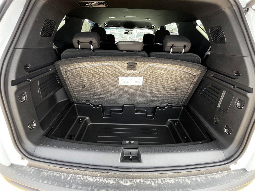 new 2025 Chevrolet Traverse car, priced at $44,794