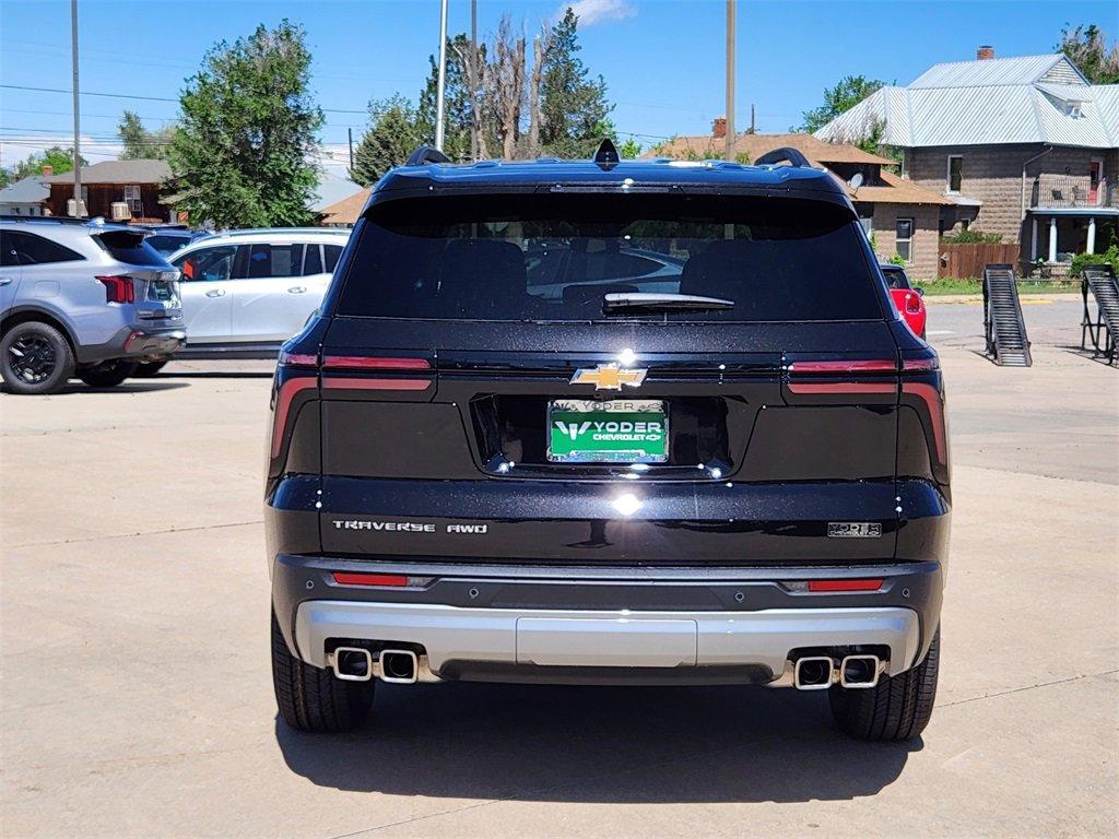 new 2025 Chevrolet Traverse car, priced at $43,999