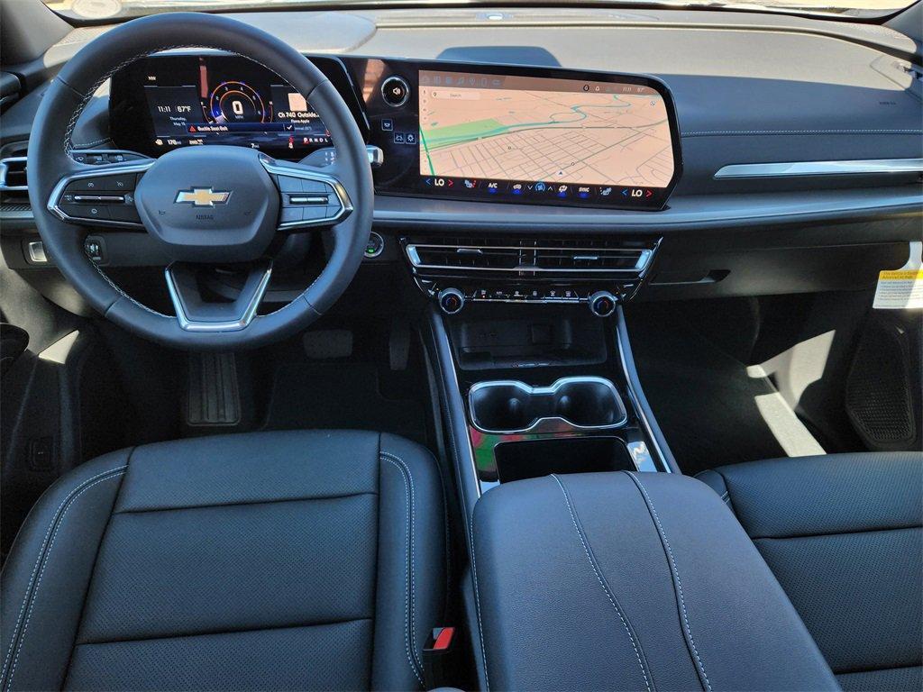 new 2025 Chevrolet Traverse car, priced at $43,999