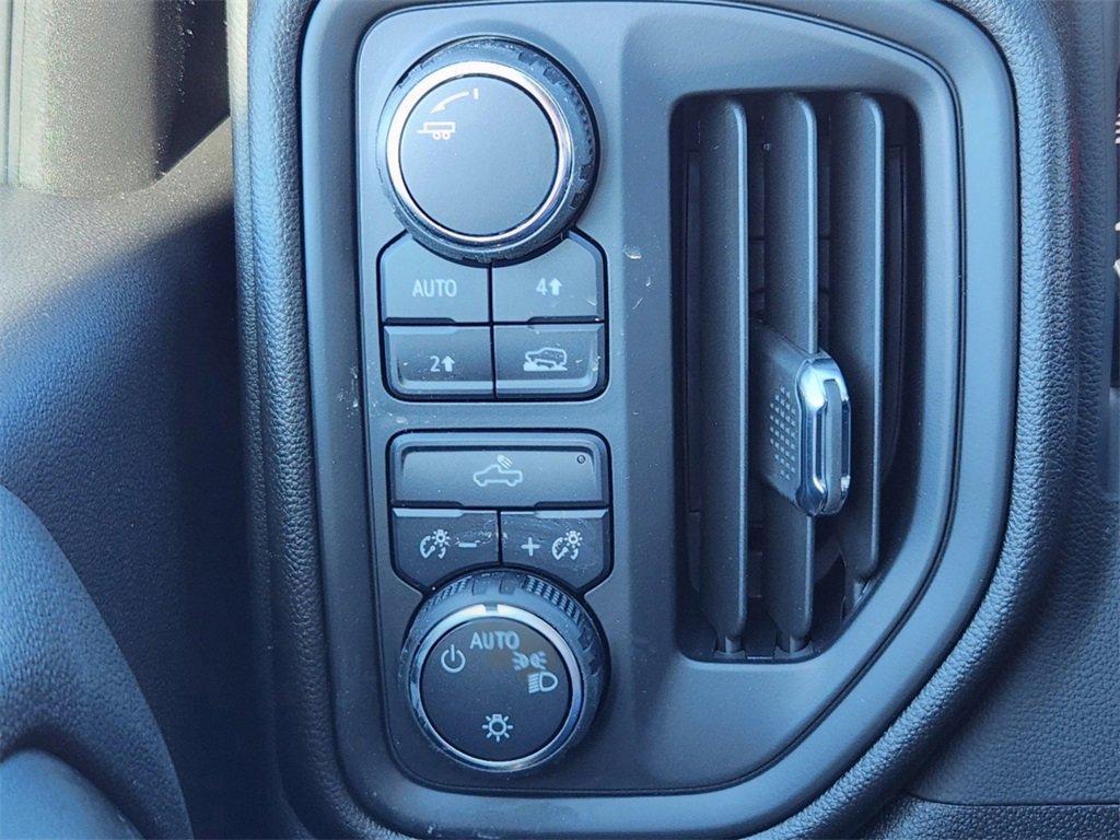 new 2024 Chevrolet Silverado 1500 car, priced at $41,749