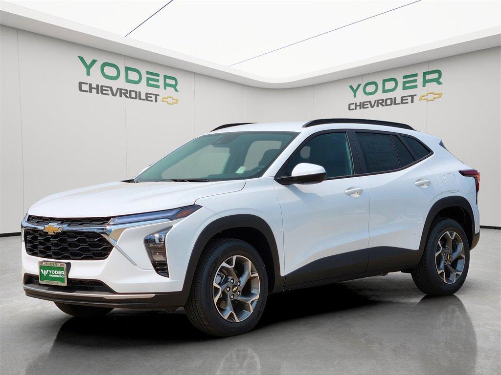 new 2025 Chevrolet Trax car, priced at $23,999