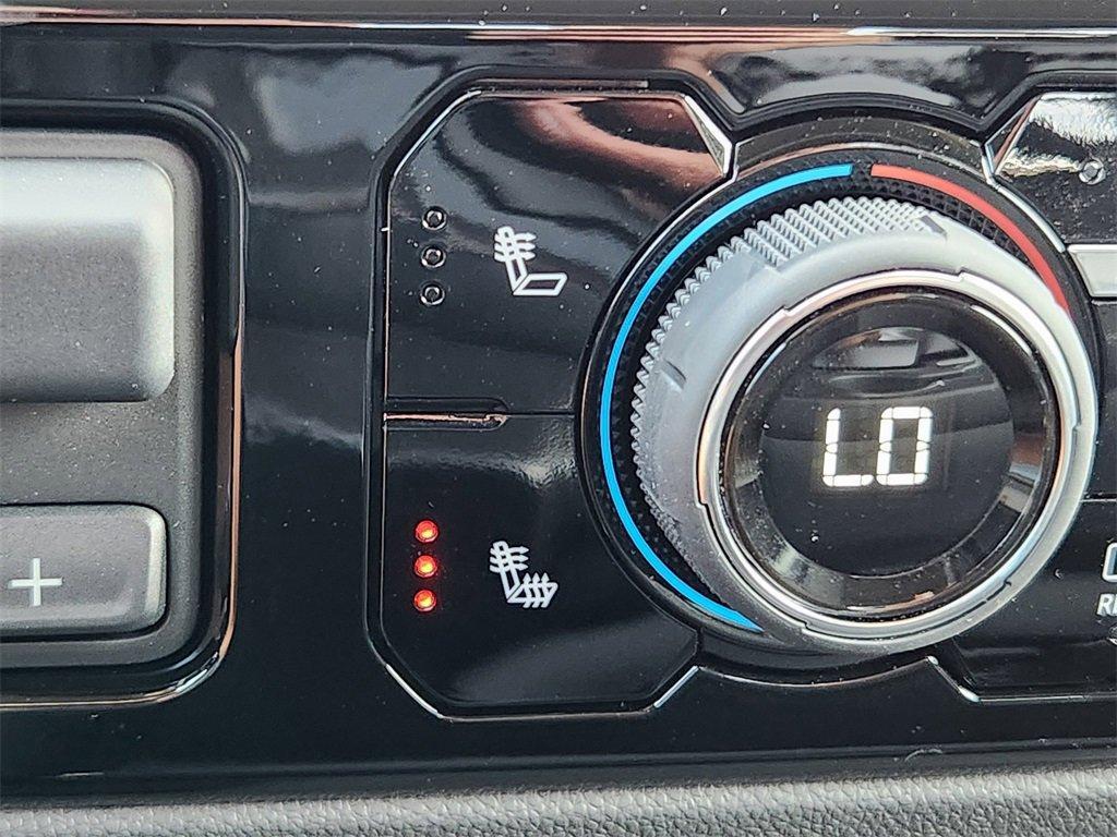 new 2025 Chevrolet Silverado 1500 car, priced at $45,394