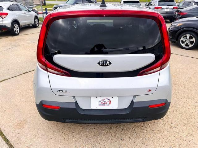 used 2020 Kia Soul car, priced at $12,995