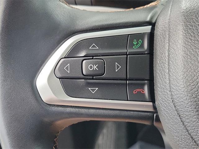 used 2022 Jeep Compass car, priced at $25,000