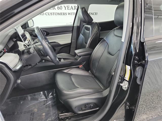 used 2022 Jeep Compass car, priced at $25,000