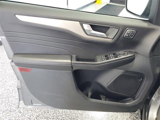 used 2022 Ford Escape car, priced at $24,598