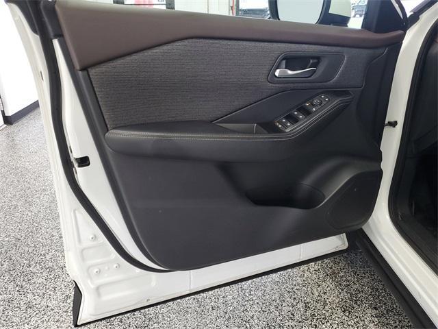 used 2021 Nissan Rogue car, priced at $18,998