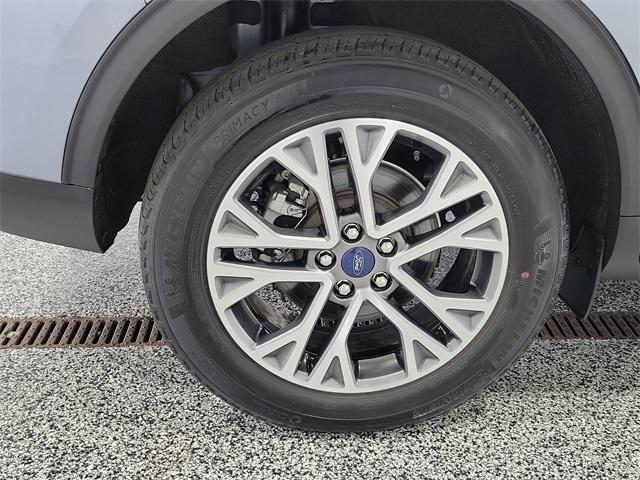 used 2022 Ford Escape car, priced at $25,000