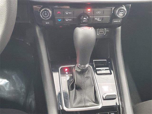 used 2023 Jeep Compass car, priced at $22,798