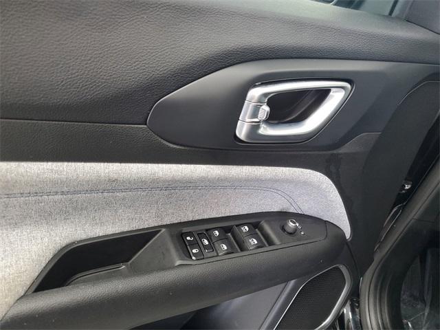 used 2023 Jeep Compass car, priced at $22,798