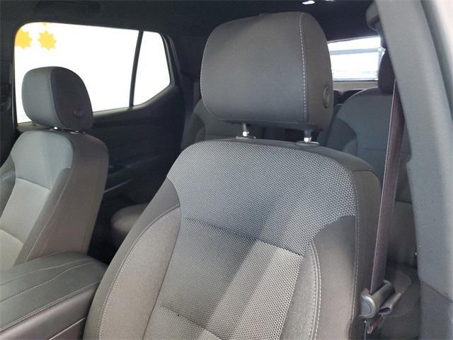 used 2023 Chevrolet Traverse car, priced at $27,997