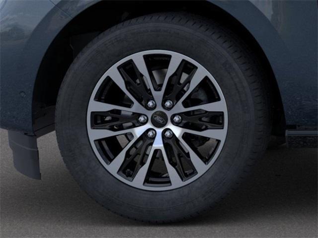 new 2025 Ford Expedition car, priced at $77,875