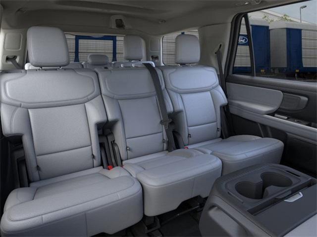 new 2025 Ford Expedition car, priced at $77,875