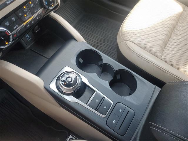 used 2022 Ford Escape car, priced at $24,777