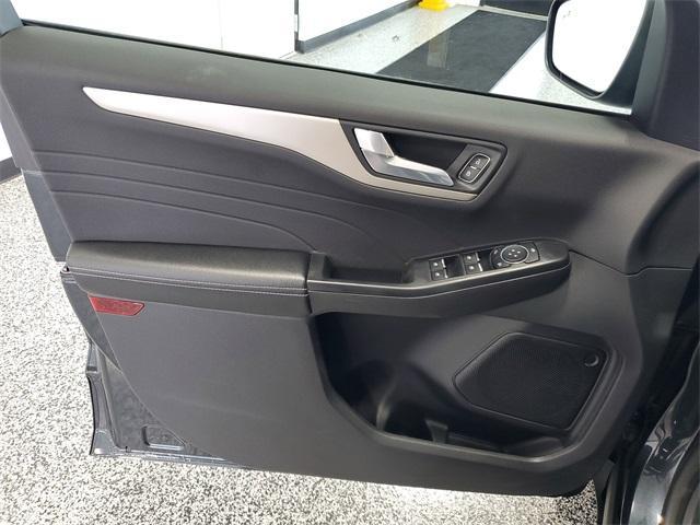 used 2022 Ford Escape car, priced at $18,998