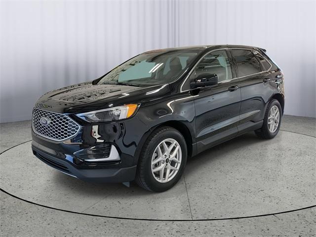 used 2024 Ford Edge car, priced at $27,000