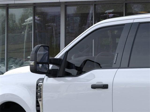 new 2025 Ford F-250 car, priced at $70,685