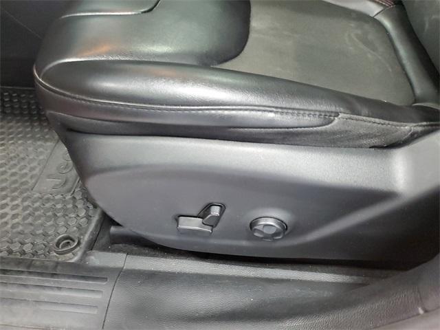 used 2021 Jeep Cherokee car, priced at $18,488
