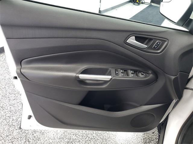 used 2017 Ford Escape car, priced at $12,998
