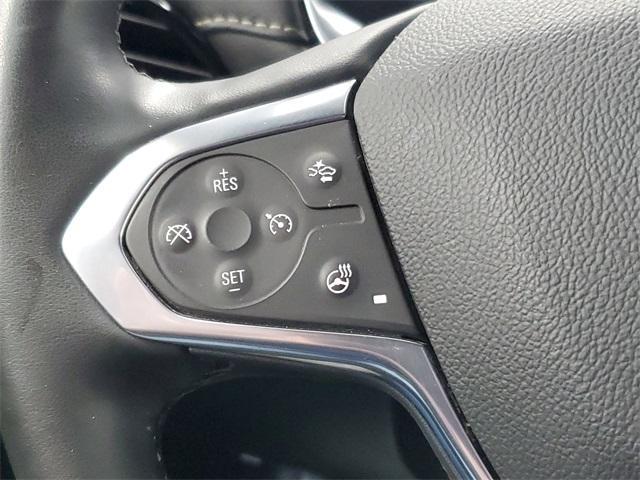 used 2023 Chevrolet Traverse car, priced at $33,498