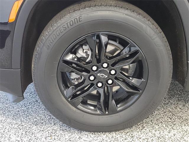 used 2023 Chevrolet Traverse car, priced at $33,498