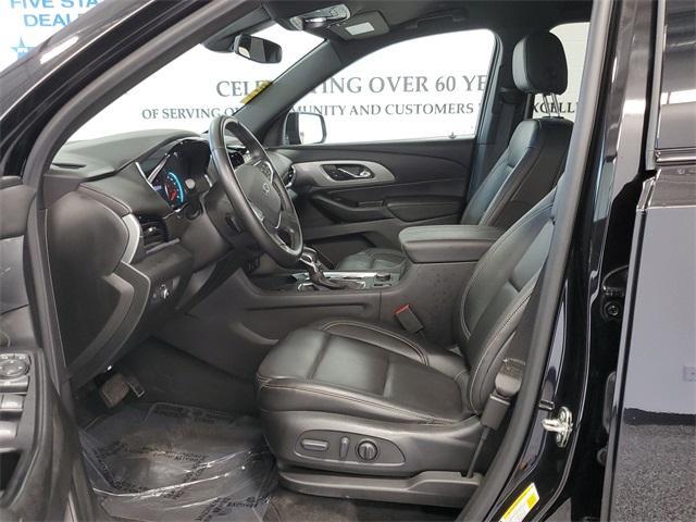 used 2023 Chevrolet Traverse car, priced at $33,498