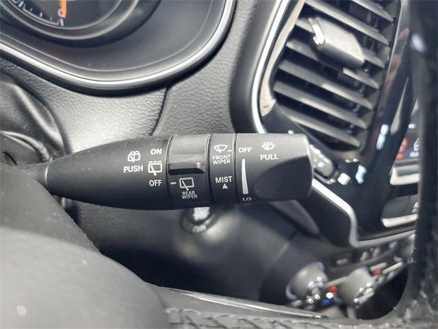 used 2019 Jeep Cherokee car, priced at $21,298