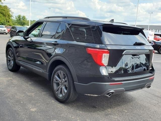 used 2022 Ford Explorer car, priced at $32,998
