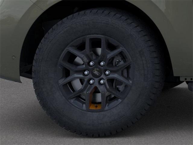new 2025 Ford Expedition car, priced at $83,915