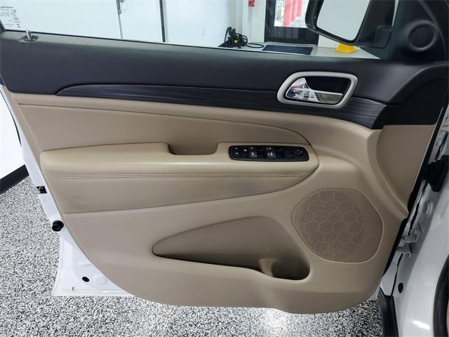 used 2022 Jeep Grand Cherokee WK car, priced at $23,498
