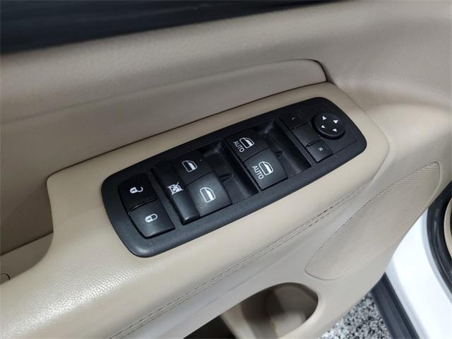 used 2022 Jeep Grand Cherokee WK car, priced at $23,498