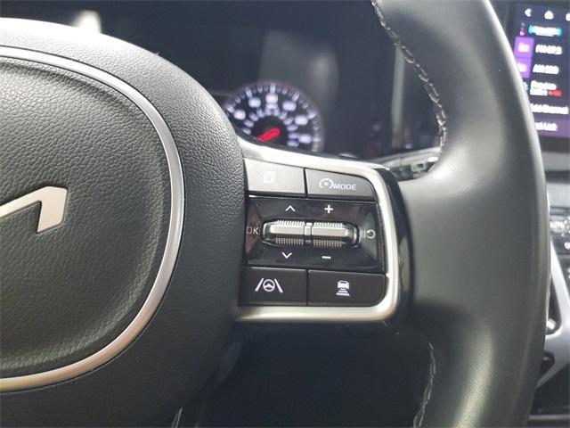 used 2022 Kia Sorento car, priced at $28,998