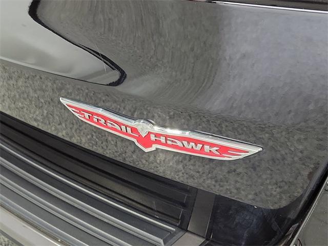 used 2021 Jeep Grand Cherokee car, priced at $28,998