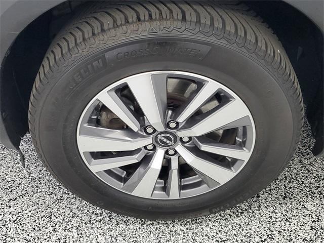 used 2022 Nissan Pathfinder car, priced at $28,998