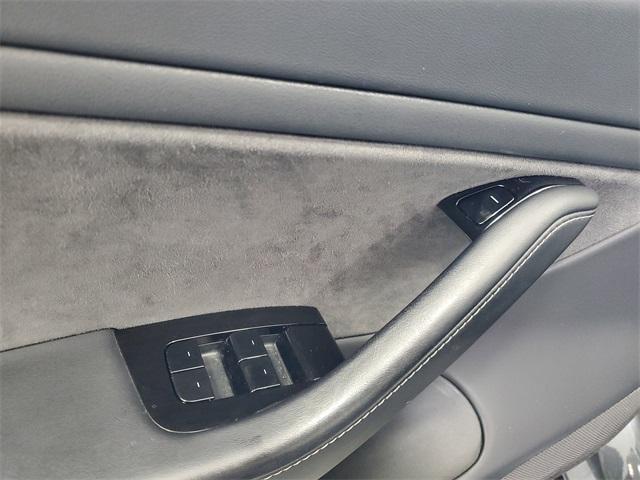 used 2018 Tesla Model 3 car, priced at $25,000