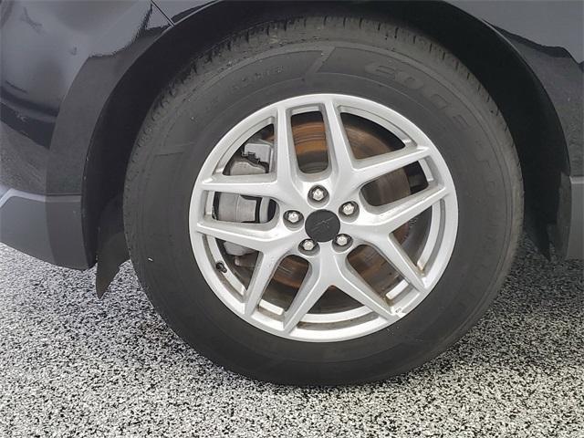 used 2024 Ford Edge car, priced at $26,998