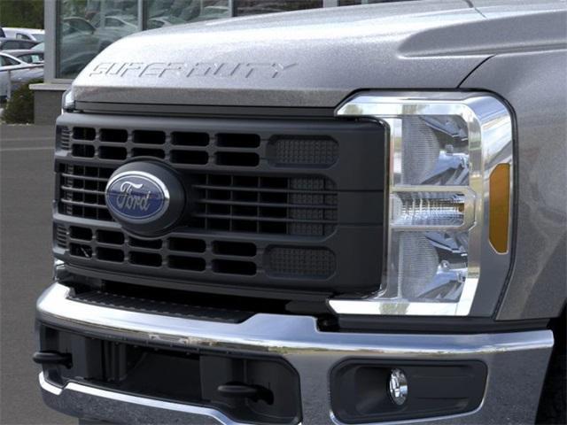new 2025 Ford F-250 car, priced at $57,580