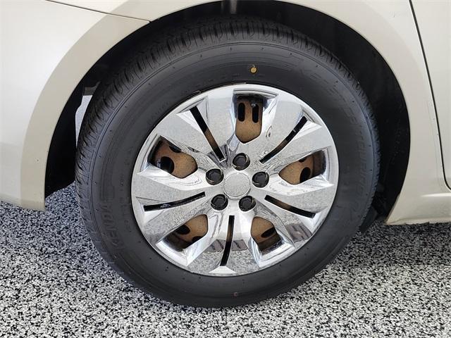 used 2016 Chevrolet Cruze Limited car, priced at $11,195