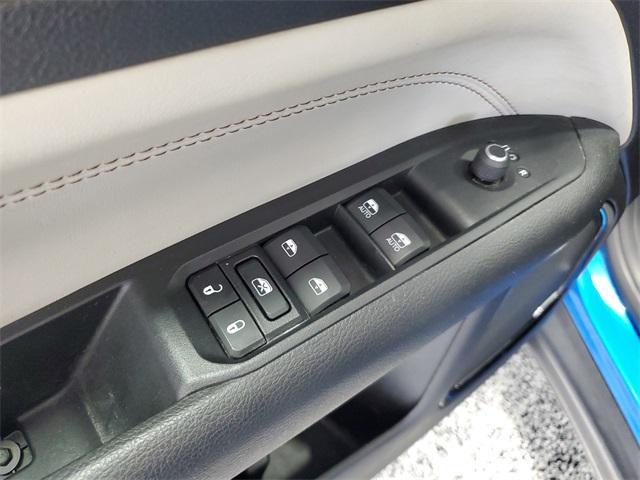 used 2022 Jeep Compass car, priced at $23,398
