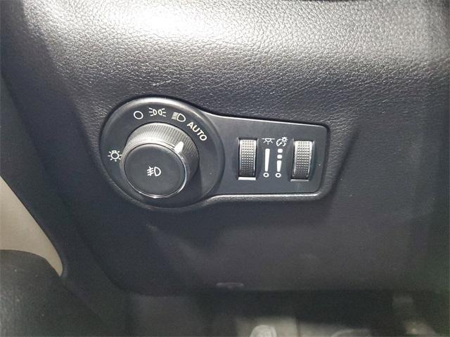 used 2022 Jeep Compass car, priced at $23,398