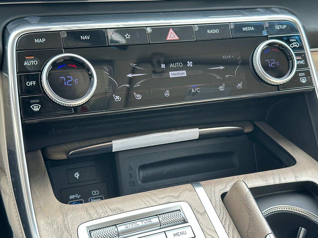 new 2024 Genesis GV80 car, priced at $73,625