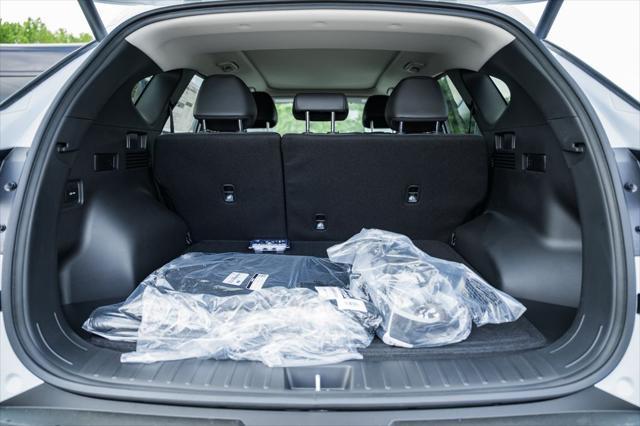 new 2025 Hyundai TUCSON Hybrid car, priced at $38,320