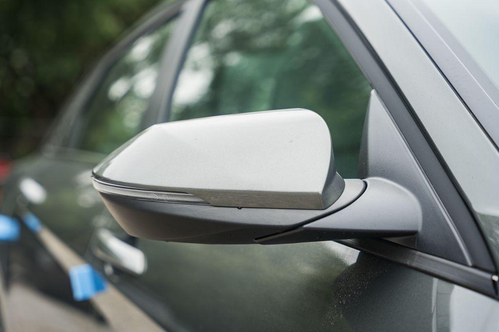 new 2025 Hyundai ELANTRA HEV car, priced at $24,654