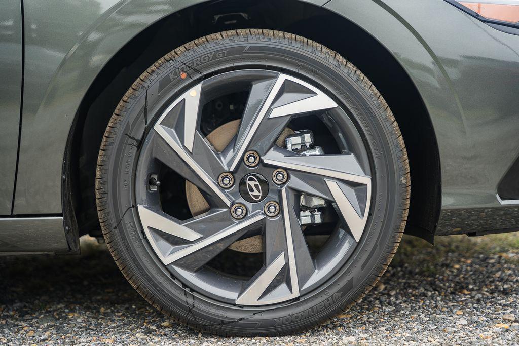 new 2025 Hyundai ELANTRA HEV car, priced at $24,654
