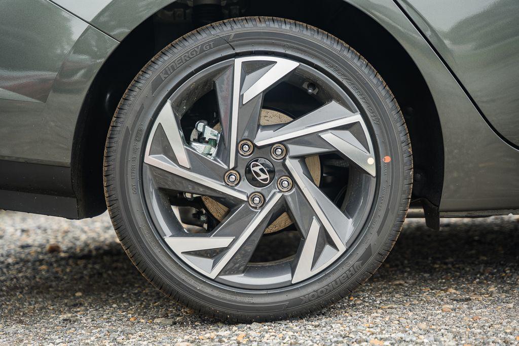 new 2025 Hyundai ELANTRA HEV car, priced at $24,654