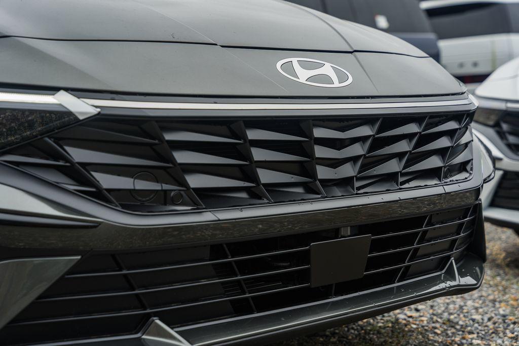 new 2025 Hyundai ELANTRA HEV car, priced at $24,654