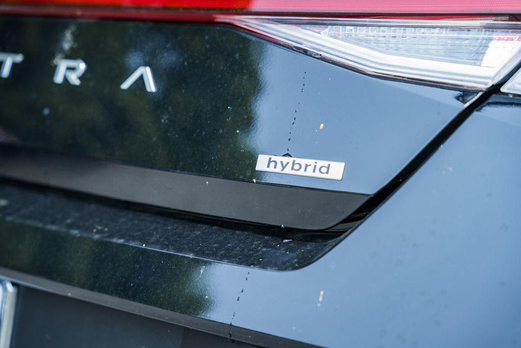 new 2025 Hyundai Elantra car, priced at $28,443