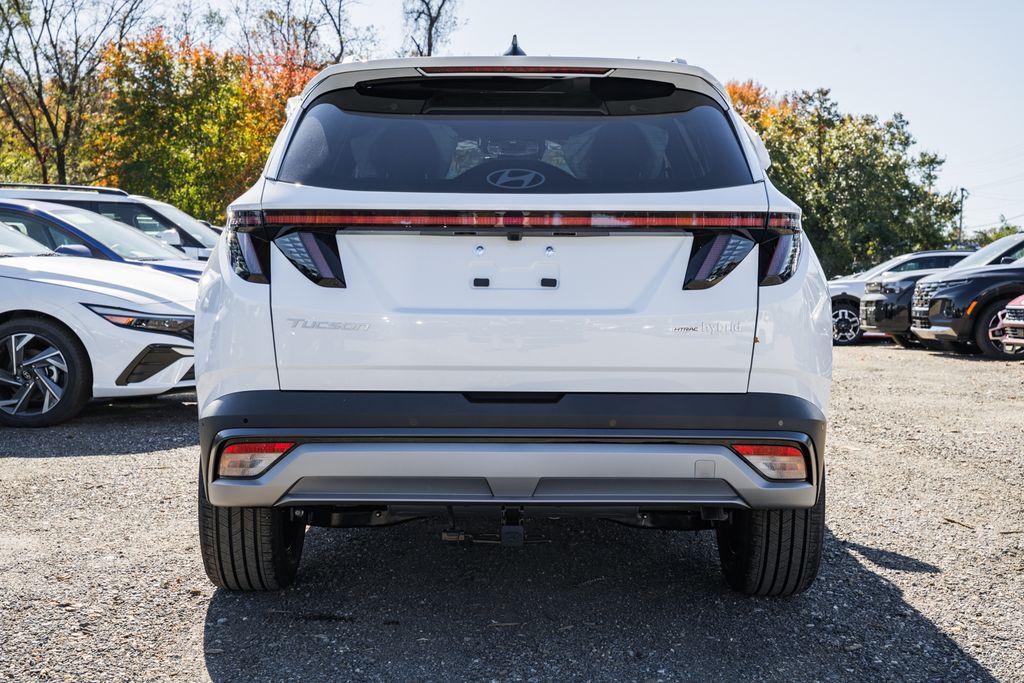 new 2026 Hyundai TUCSON Hybrid car, priced at $42,731