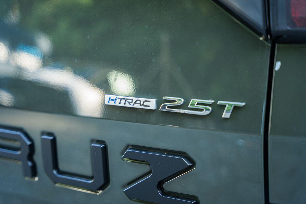 new 2025 Hyundai SANTA CRUZ car, priced at $35,606